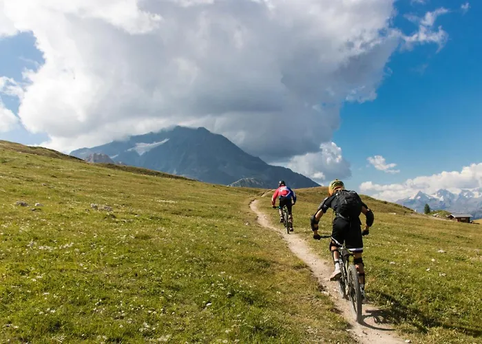 Mio - Loft Alpin Lumineux Avec Vue Montagne Nyaraló La Plagne